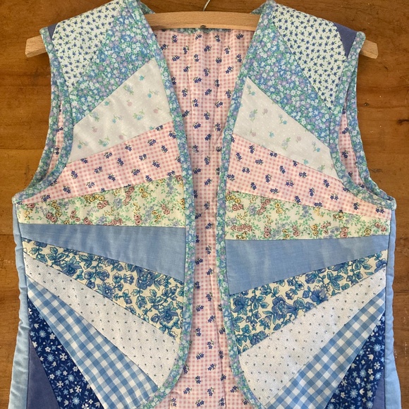 Quilted Heart Vest size Small - Picture 2 of 5